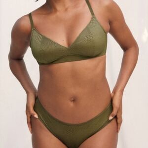 Knix 38a gossamer bra and 2 XL thong NWT